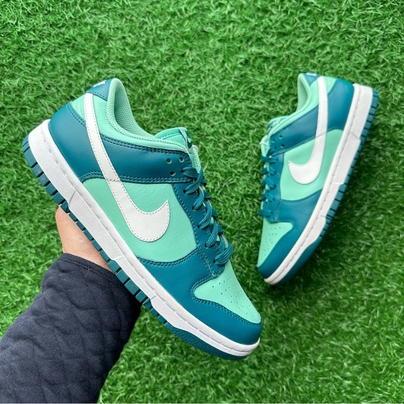 Nike Dunk Low Geode Teal - Picture 2 of 11